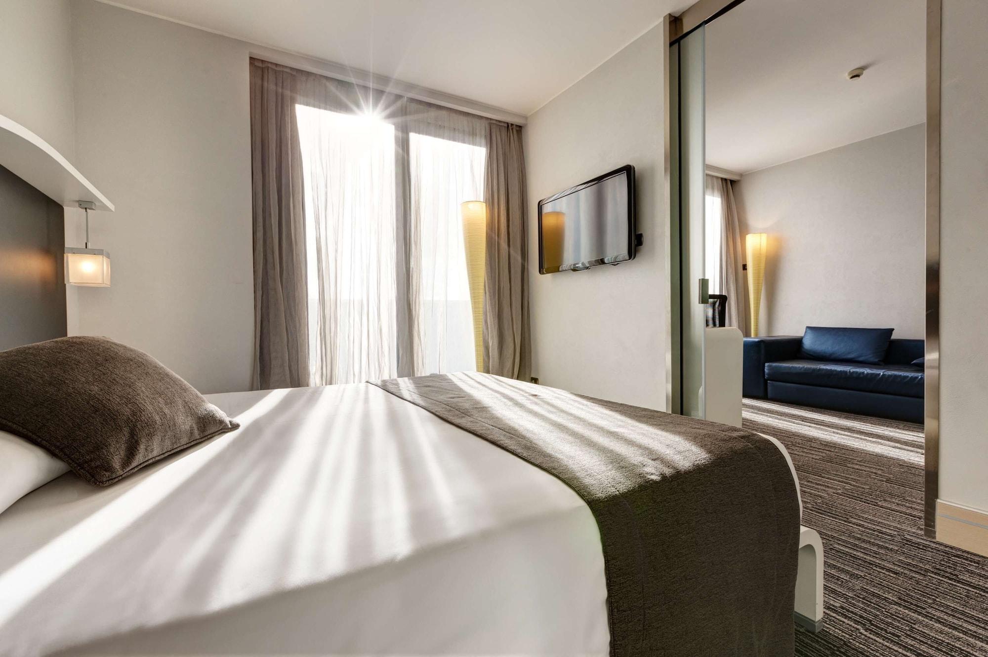 Best Western Premier Hotel Royal Santina Rome Bagian luar foto